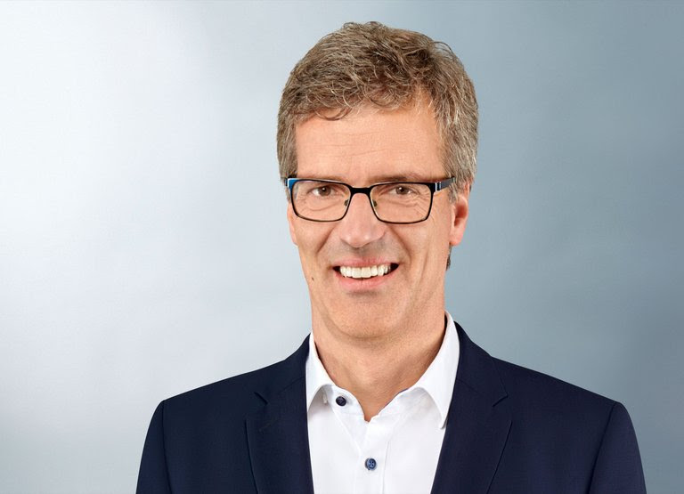 Dr. Bernhard Trilken, Head of Manufacturing and Logistics at Continental Tires